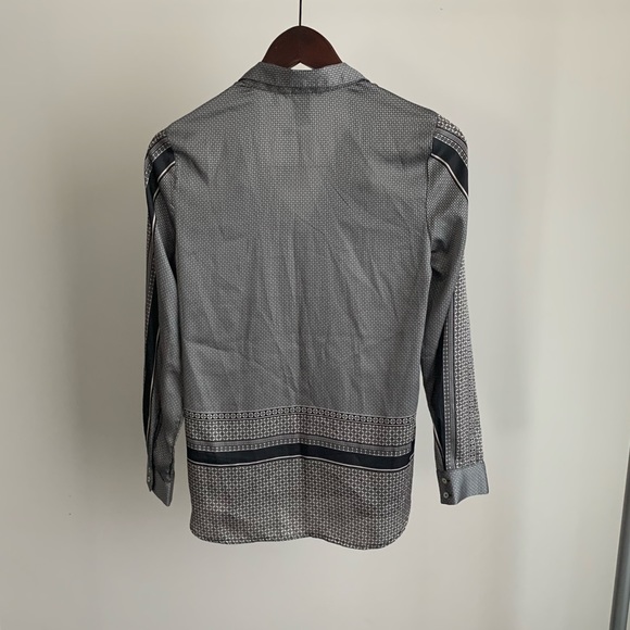 H&M Blouse - Picture 5 of 8